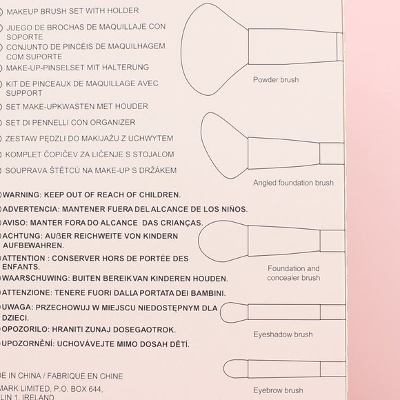 Rose Gold Minnie Mouse Makeup Brush Set - Picture 3 of 4